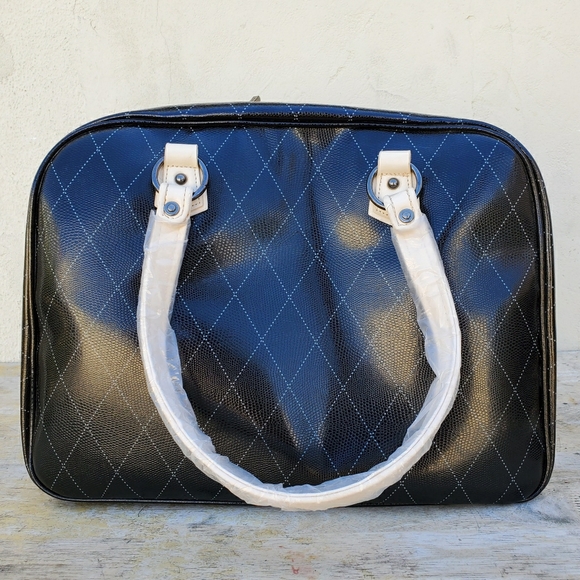 Mary Kay Bag - Picture 3 of 3